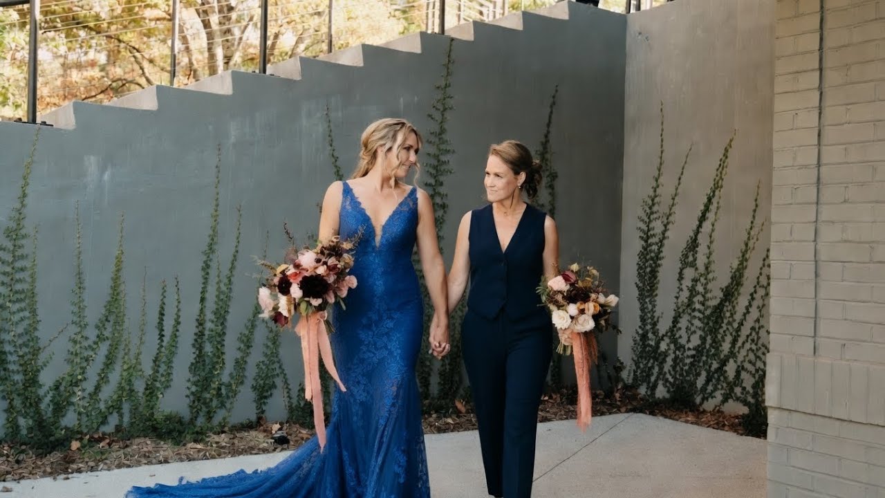 От уединения к вечной любви 👭 | Трогательная история лесбийской свадьбы