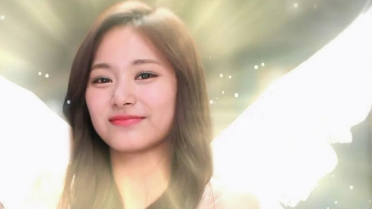 JUST WHEN YOU THOUGHT TZUYU CAN'T get any more adorable ◕‿◕