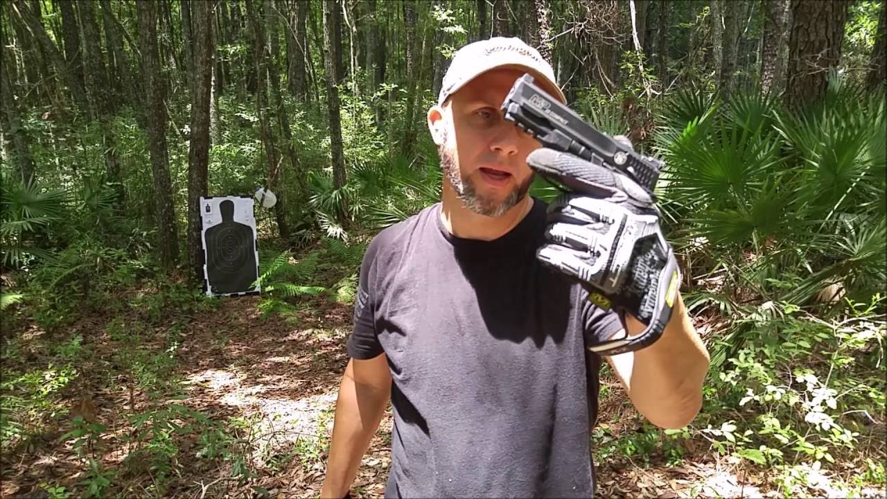 Sig Mosquito VS Smith & Wesson 22 Compact
