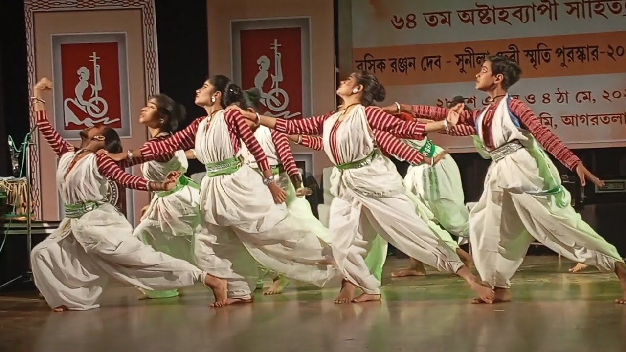 Nazrul Mashup Dance cover|Independence day|Karar oi louho kopat|Balabir poem|Mora jhonja Mora ghurni