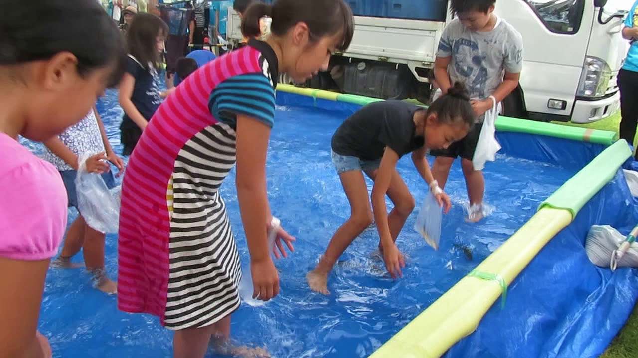 2017 ひなたやま夏まつり 鮎のつかみ取り