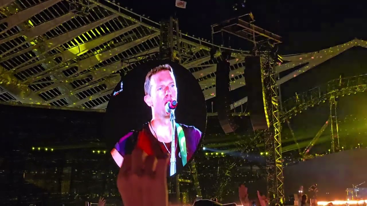 Coldplay - Yellow - Live in Athens, Olympic Stadium June 8th, 2024 (4k)