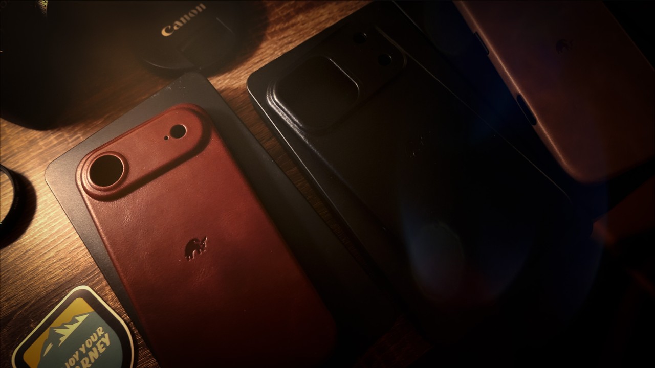 The BEST Leather Case For IPhone 17 Series! Bullstrap Review