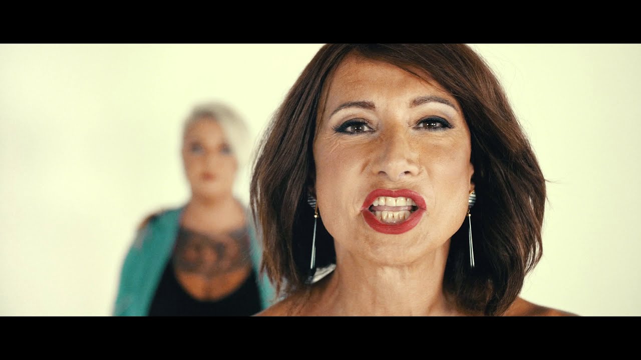 La Luna e Vladimir Luxuria - Tuo Amante |Official Video|