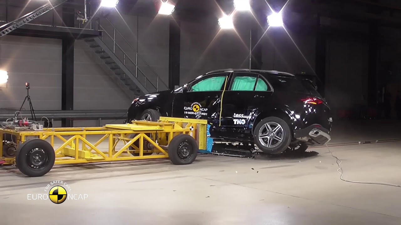 Euro NCAP Crash Test of Mercedes-Benz GLE 2019