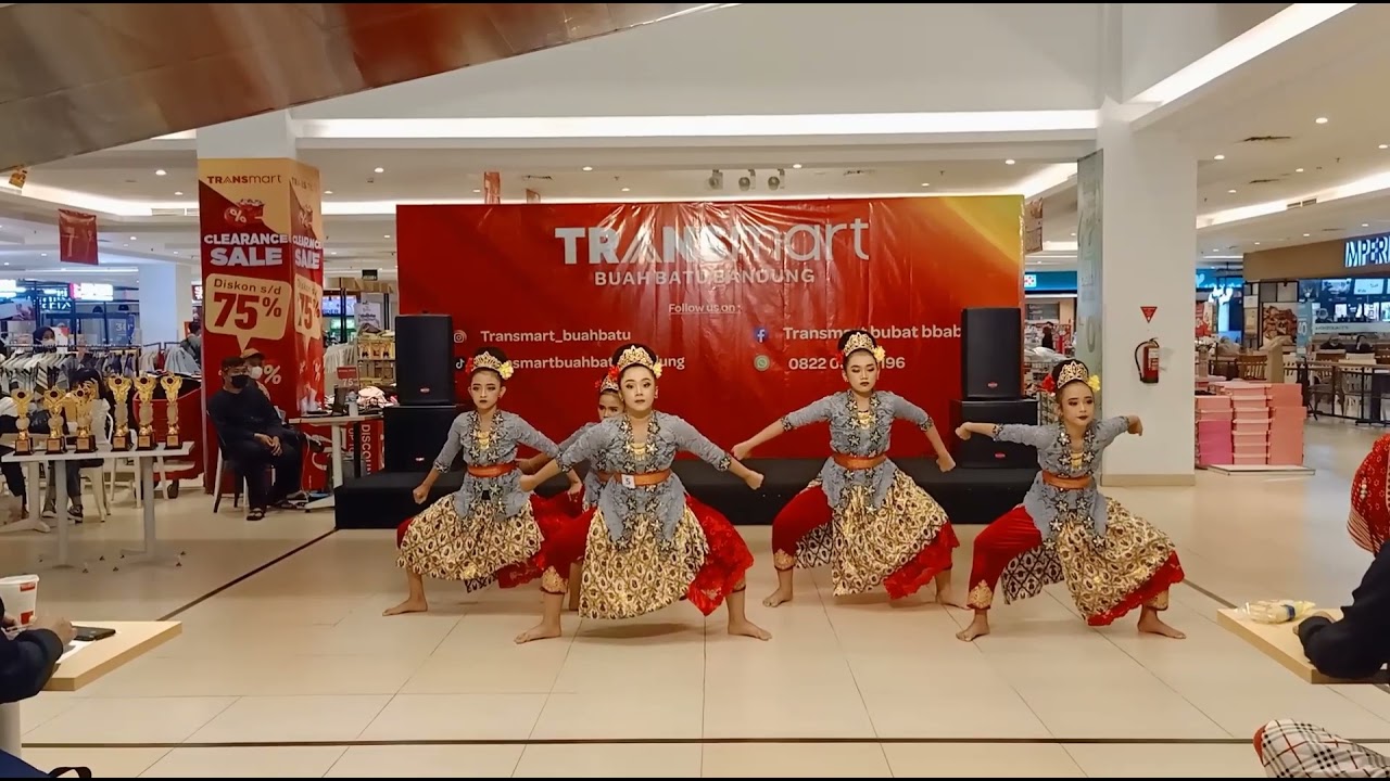 Latawal performance Wangsit Siliwangi