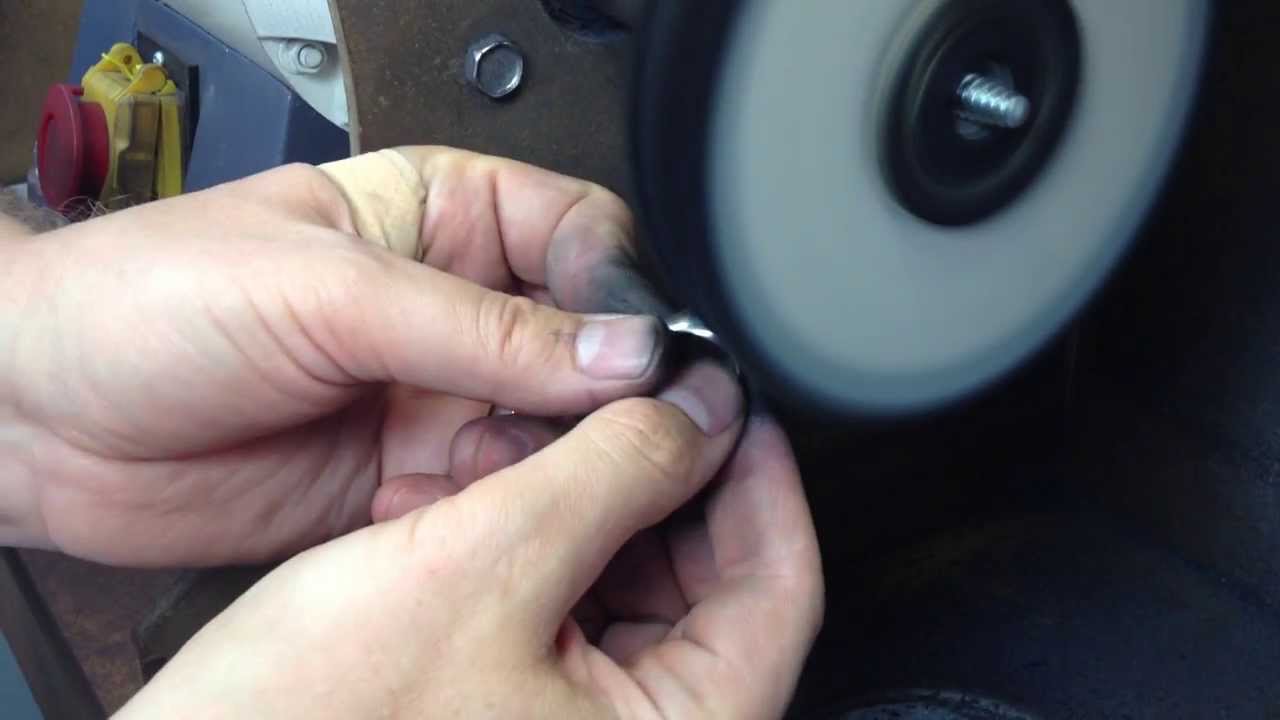 Casting your own signet ring