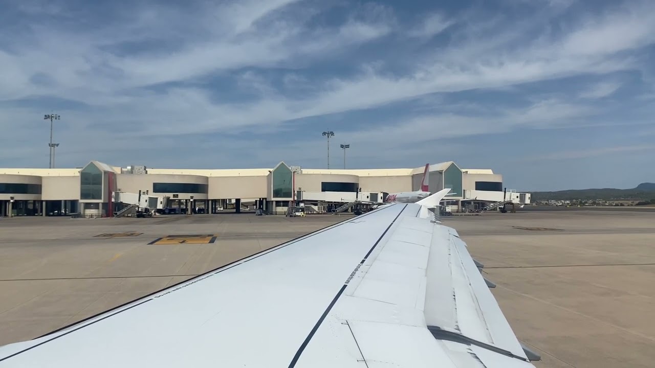 Lufthansa A321 Startup and Pushback at Palma