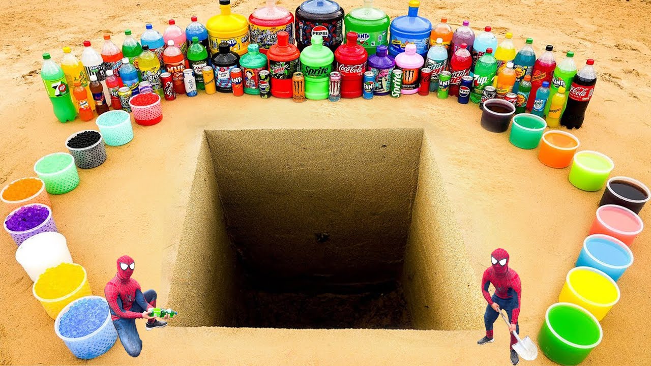 How to make Square Pit with Cement, Big Fanta, Balloons of Coca Cola, 7up, Mirinda, Pepsi vs Mentos