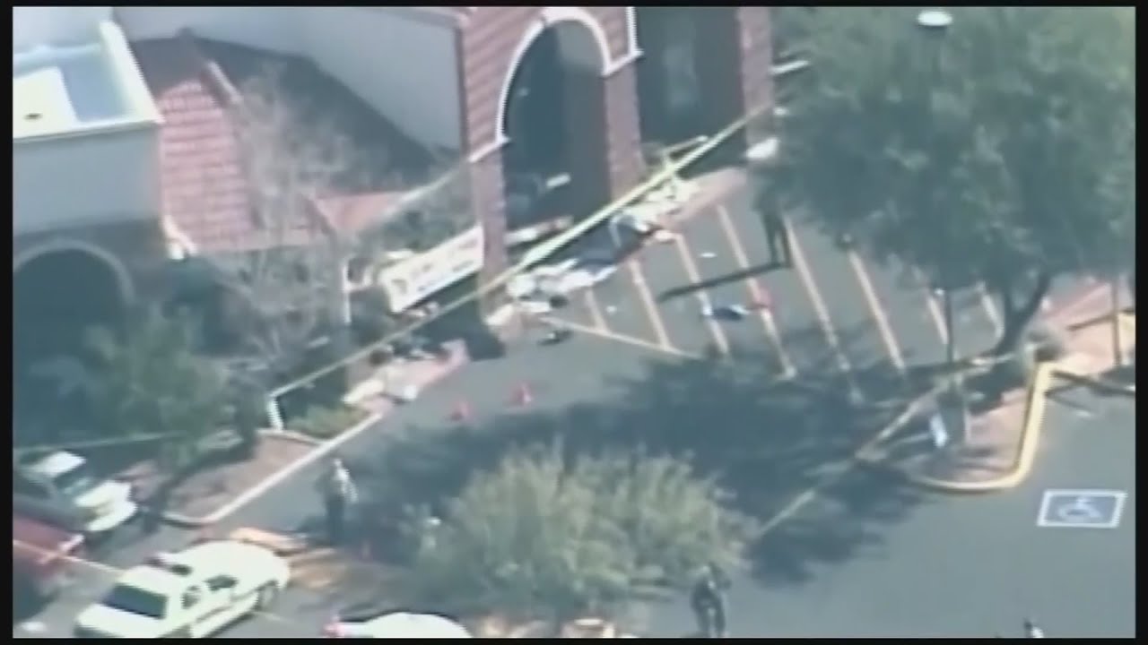 Police radio calls released in 2011 shooting of Gabrielle Giffords