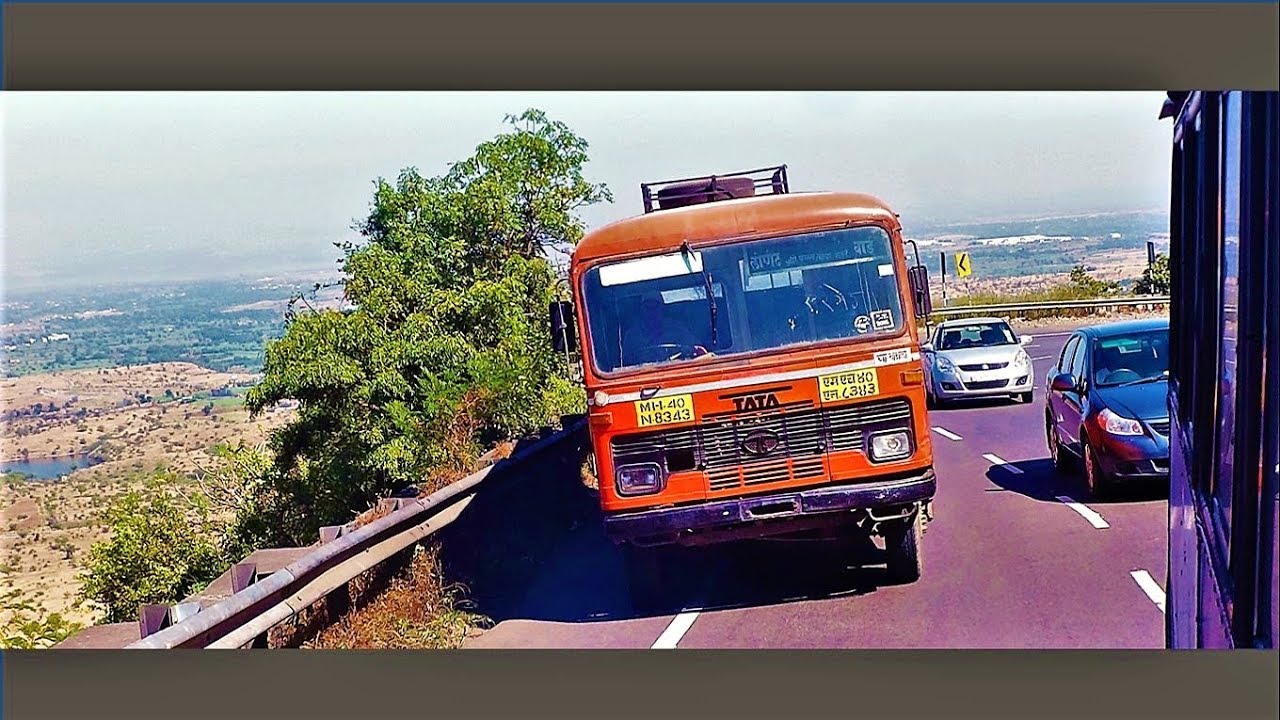 Crazy S.T. Bus Drivers - Dangerous Overtaking and Lane Cutting on Ghat Roads!!!