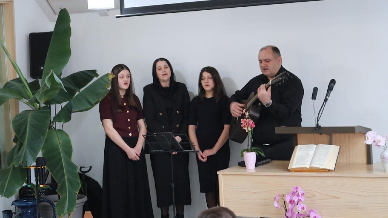 Ранкове зібрання  за участю гостей з церкви 