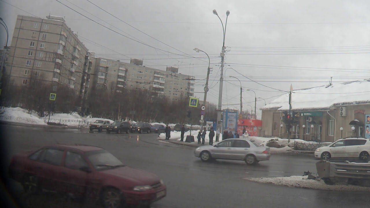 . Кола-Мурманск. Поездка на автобусе по городу из Мончегорска
