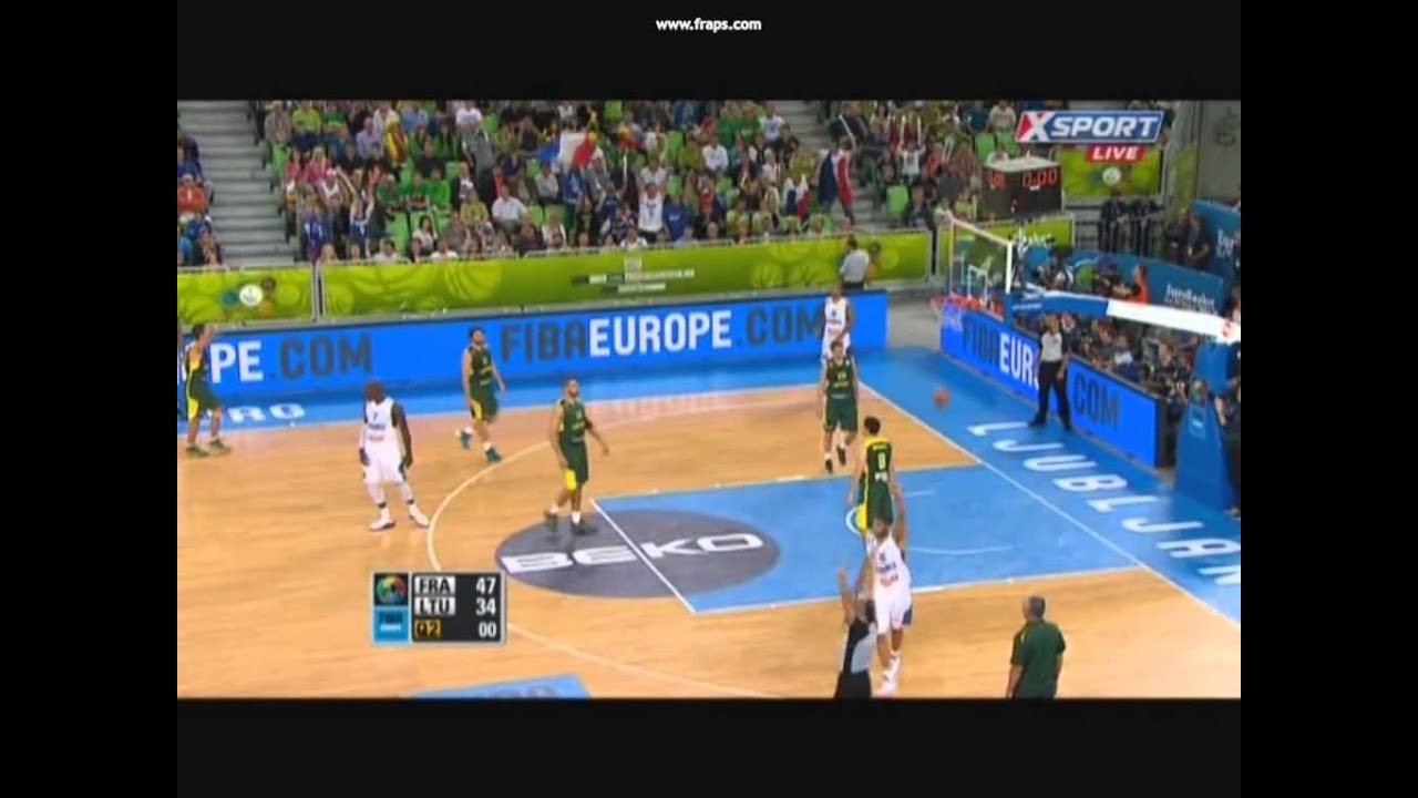 Antoine Diot r&oacute;wno z syreną | Francja - Litwa, finał EuroBasket 2013