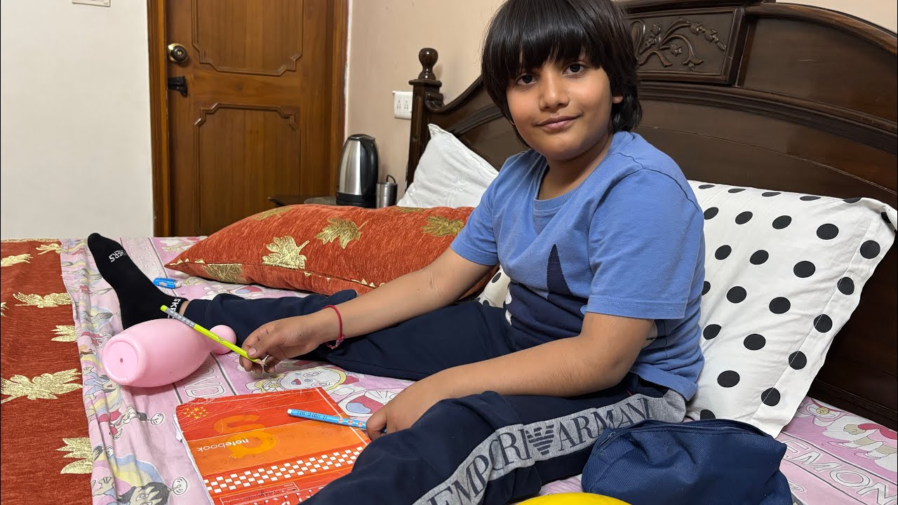 Note Book Ko Bhi Drum Bana Diya 🤦‍♀️|Mommy And Chinu Vlogss 