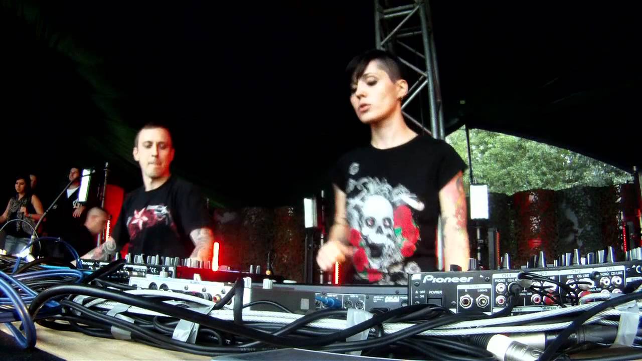 Motormorfoses aka Eto & Gab videoset @The Qontinent 2011