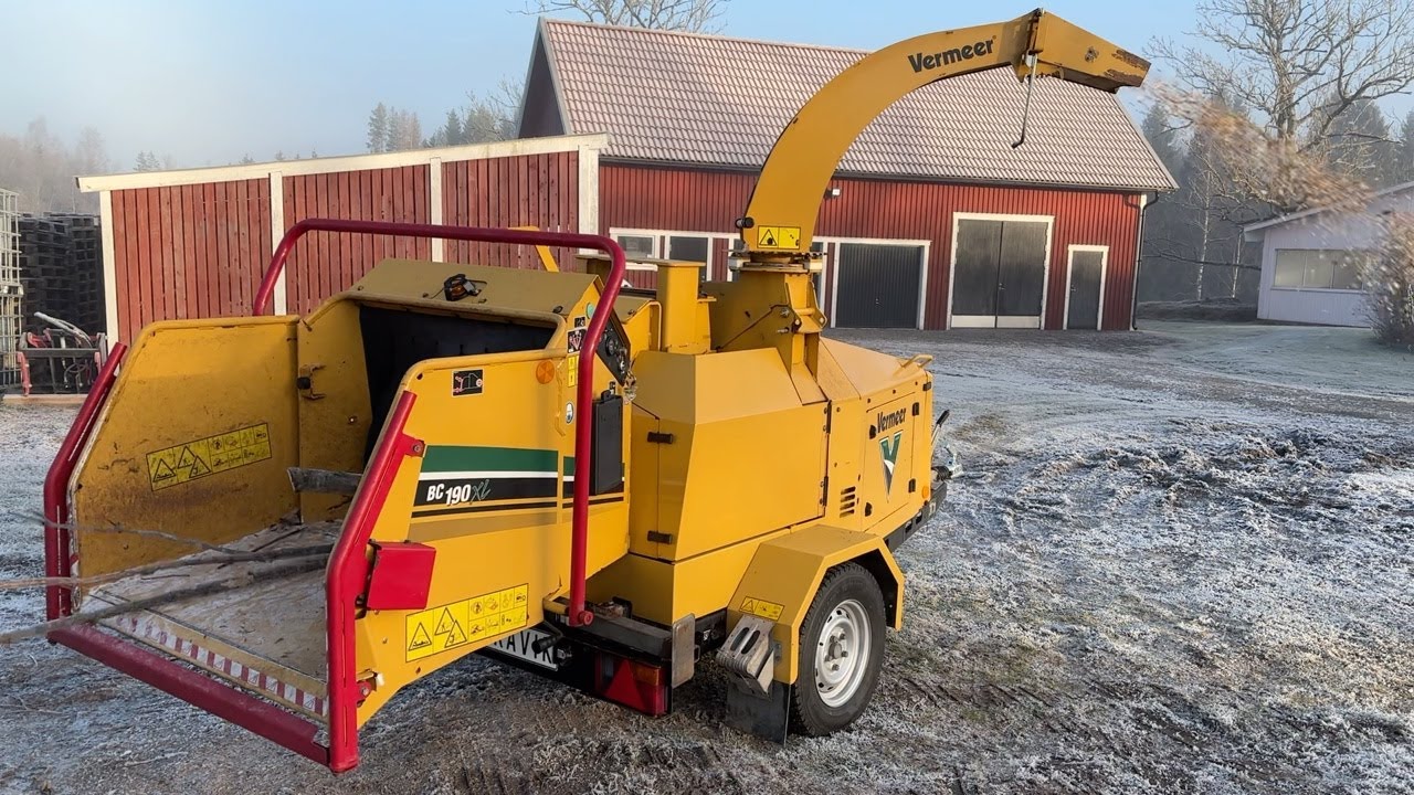 Köp Flismaskin Vermeer BC190XL flishugg på Klaravik