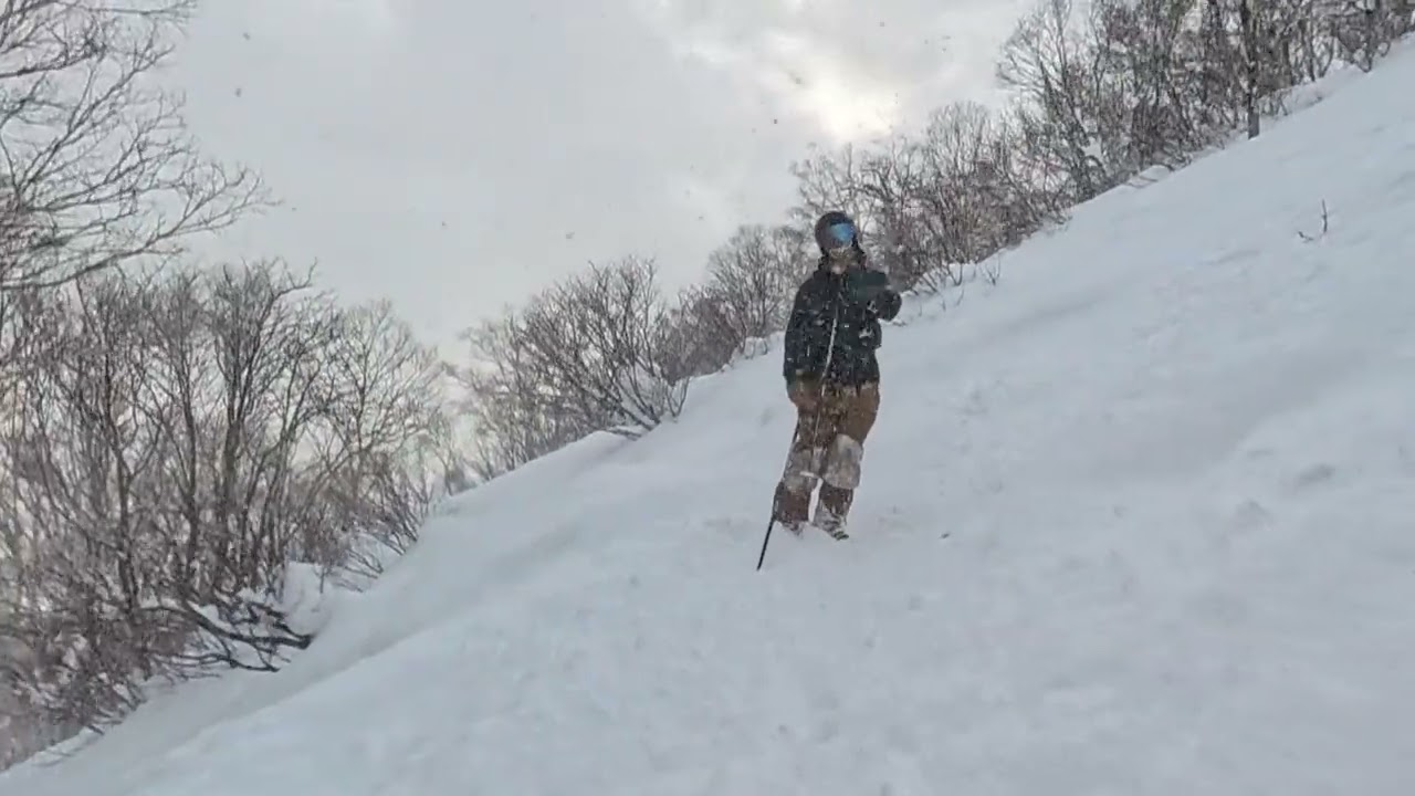 Grand Hirafu - Looking For The Booter