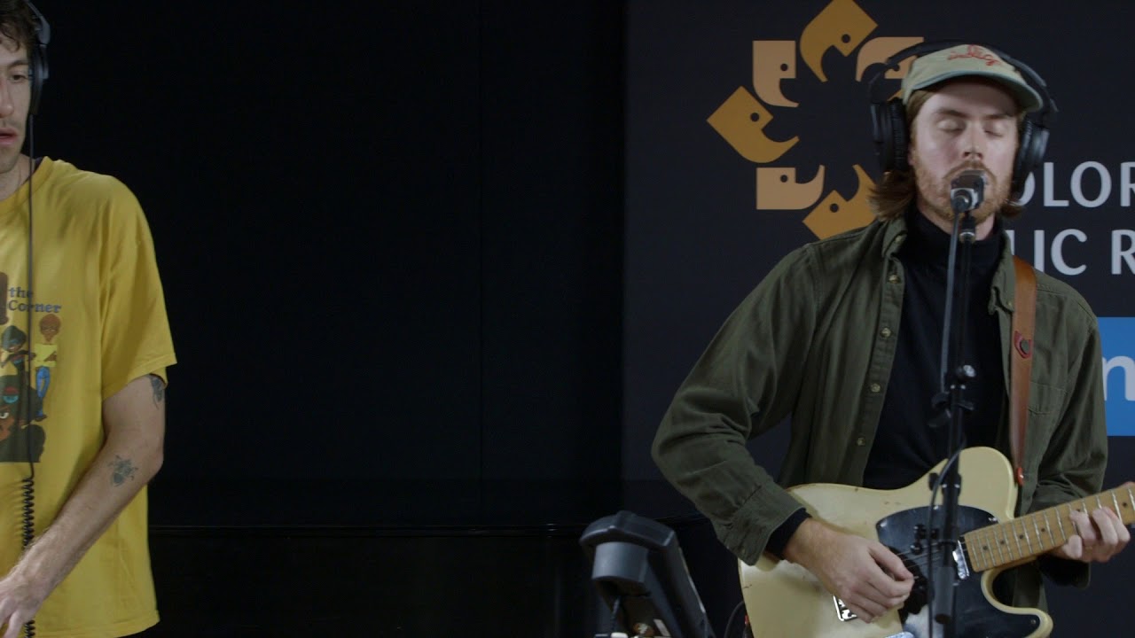 Wild Nothing performs 