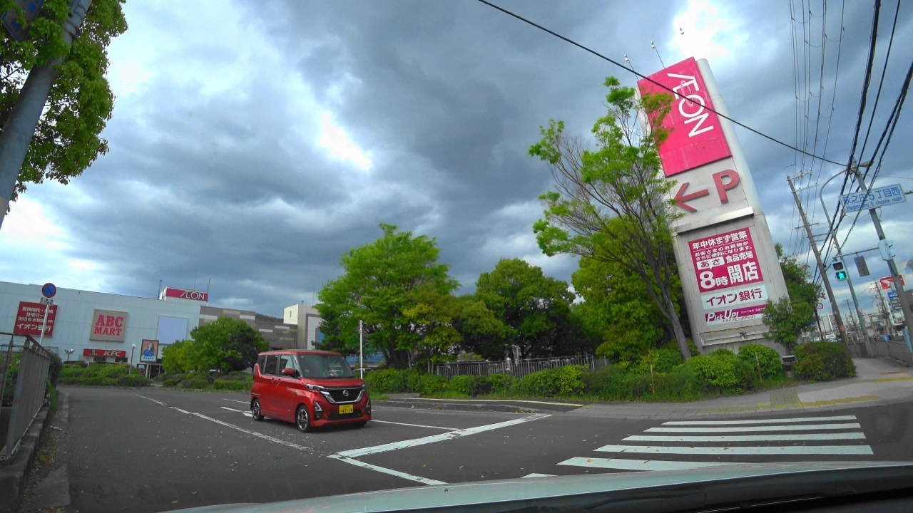 [ 4K ]〈イオン高槻店〉の立体駐車場に入りました。I entered the multi-storey parking lot of Aeon Takatsuki store.