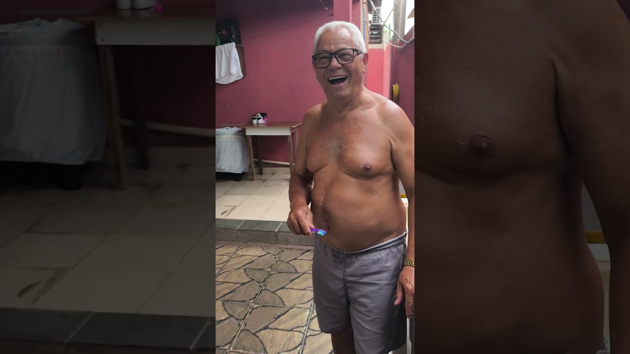 ESSA E A HORA SAGRADA DELE ALMOCOU LIMPOU A CHAPA AI CAMA 🤣🤣🤣🤣🤣🤣