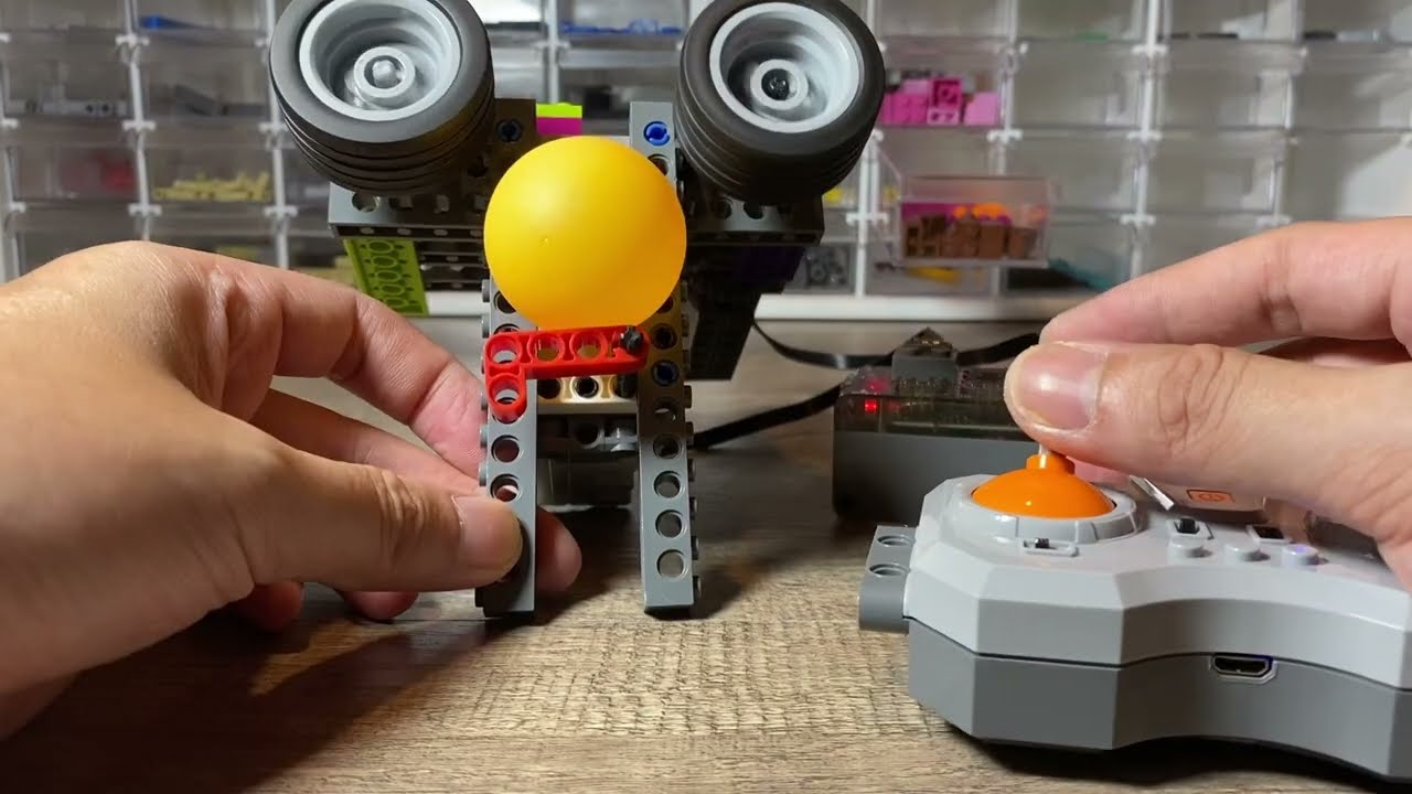 LEGO Table Tennis Walking Shooter