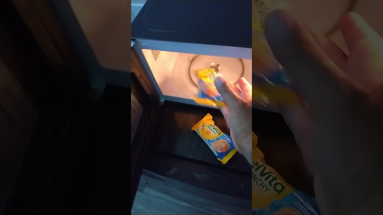 BELVITA COOKIES IN THE MICROWAVE