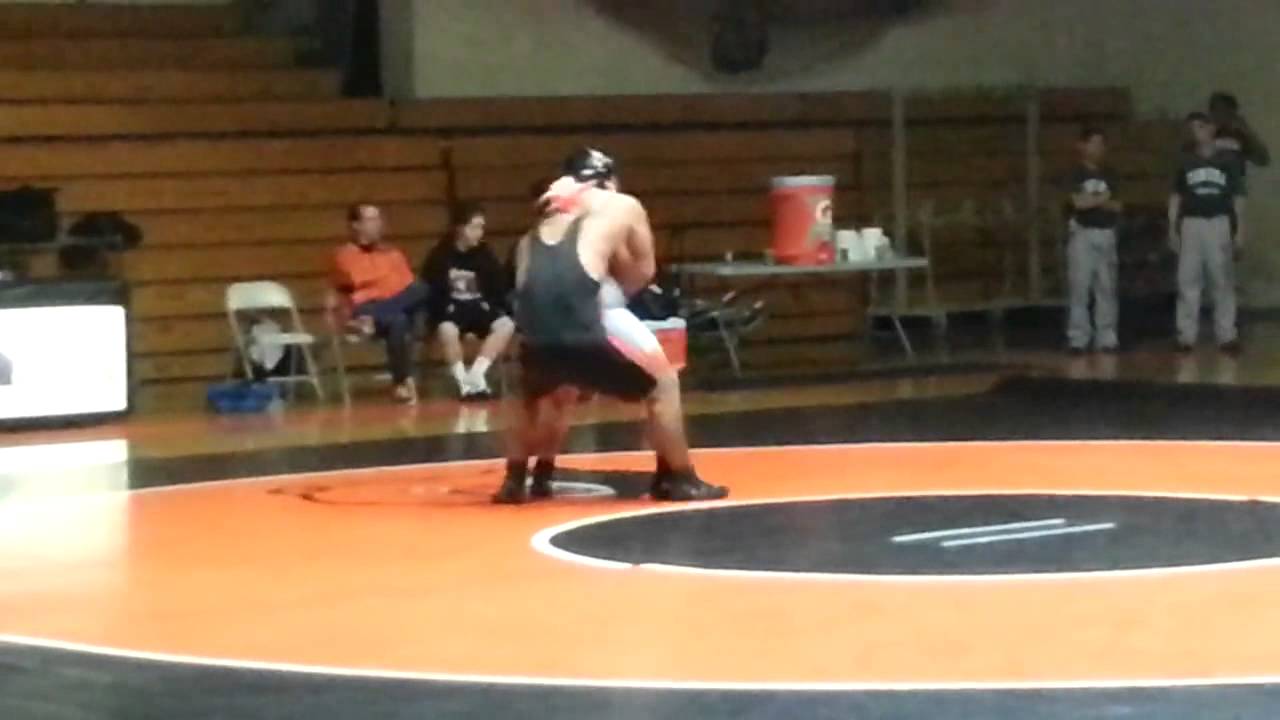 ****SELMA VS DINUBA **** WRESTLING