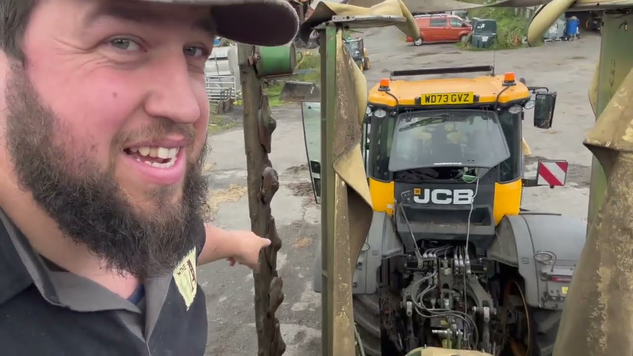 1  bad week, Mower F up, mowing, baler F up finished with rake F up. EP 334