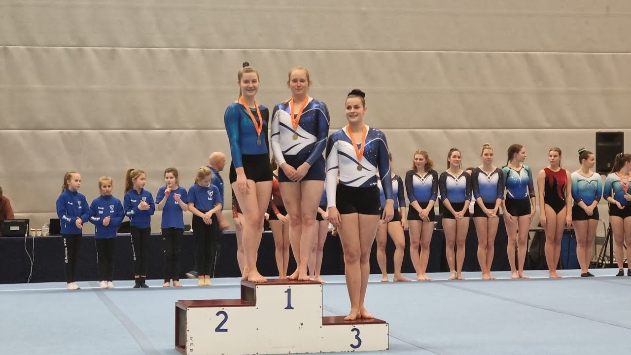 20220220 - Senna - Kwalificatie meerkamp senior div5 suppl.E turnen (1ste plaats)