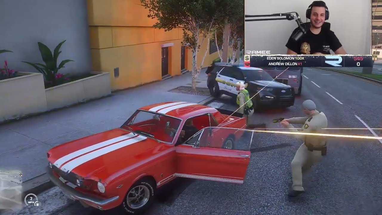Ramee gets Pulled over & Chased by Peach for having a Warrant | GTA RP NoPixel 3.0