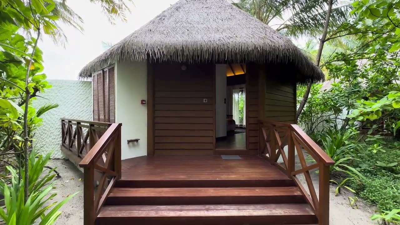 Beach Villa @ Mercure Maldives Kooddoo Resort