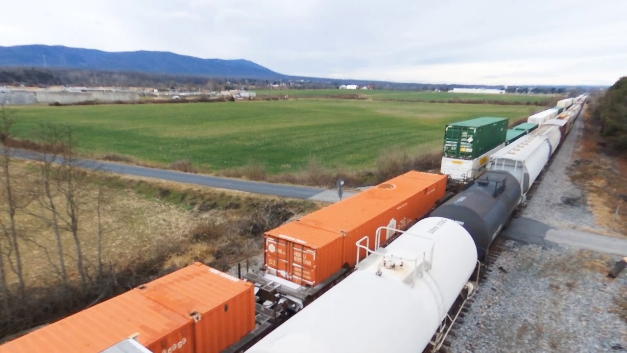 Norfolk-Southern Hotshot 201 and 16T Pass in Stuarts Draft