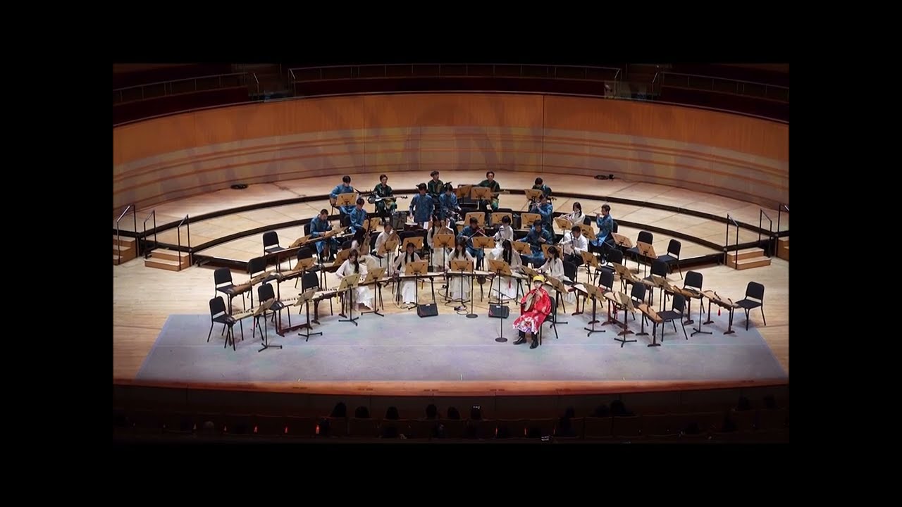 Orange County Lantern Festival - Lac Hong Performing Arts Group - Music of Viet Nam