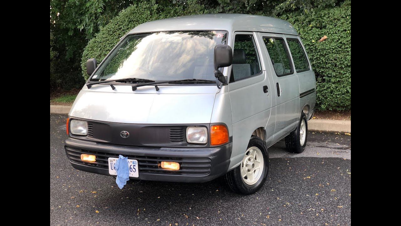 Extended Walk Around & Test Drive - JDM 1995 Toyota Liteace Manual Transmission