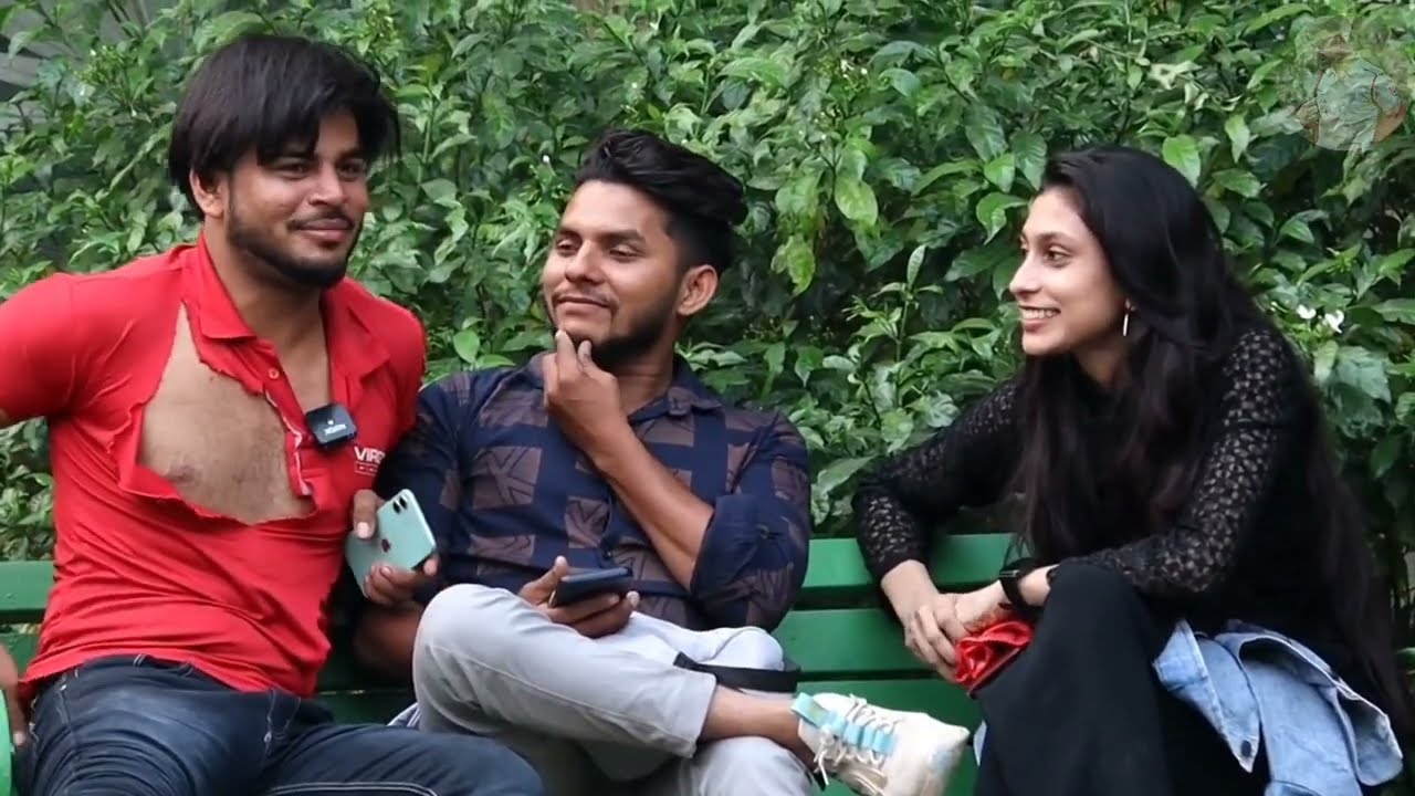 Beggar Prank In Public | Beggar Public Reaction |Cute 🥰 Friend बेखरी ने किया prank😱 /@Ali1981-h1g