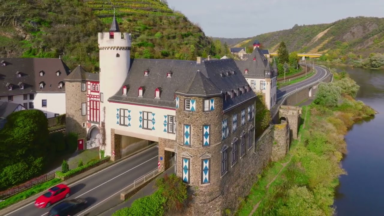 Germany! welcome to Germany! Taste iconic German food, culture and country’s development 