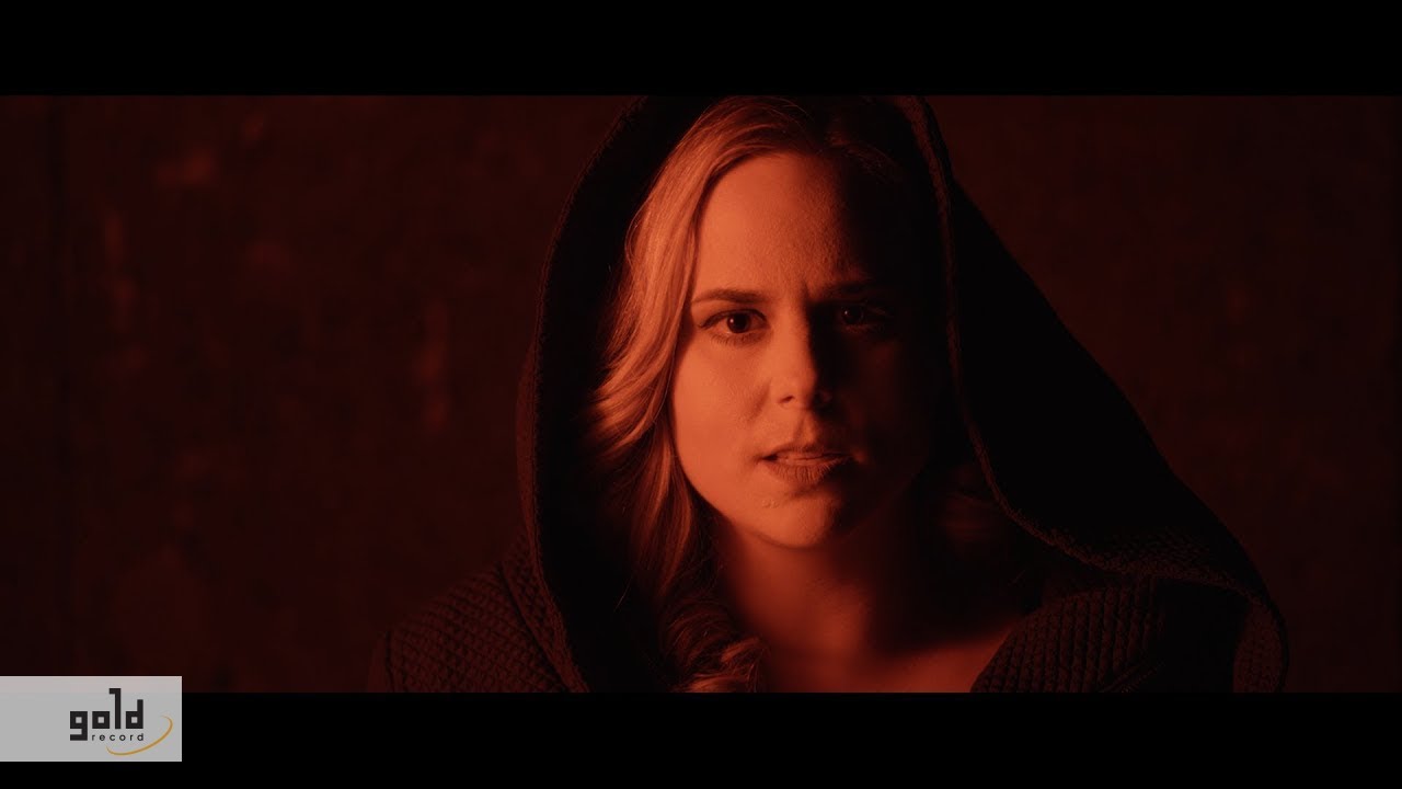 Honeybeast – Védtelen | Official Music Video