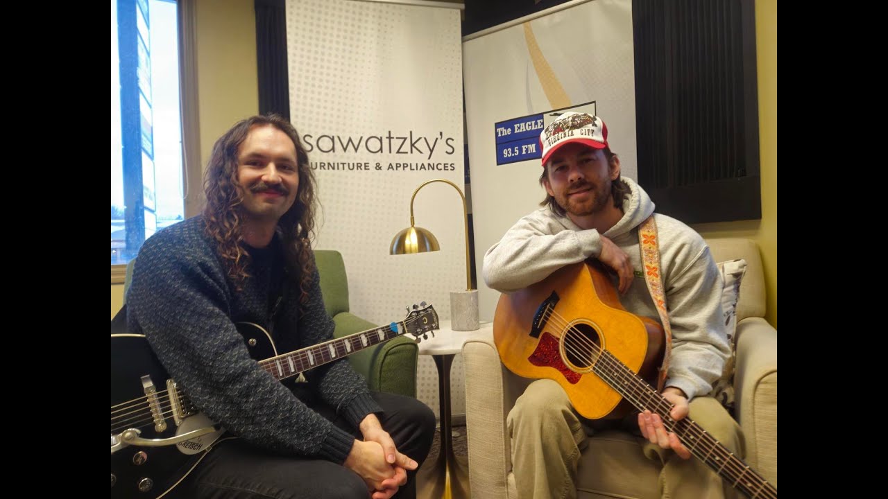 An Unexpected End in-studio performance | LA in a Snowstorm