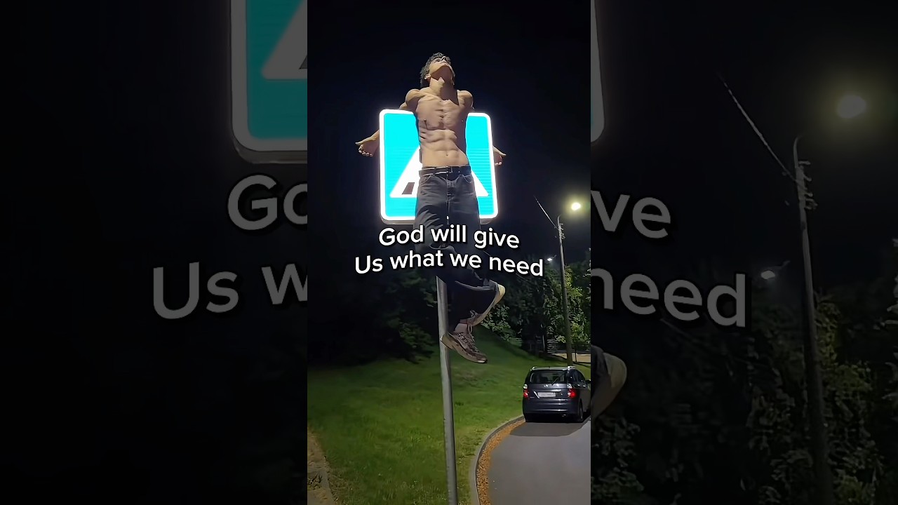 Канье Уэст ПЛАВАЮЩИЙ тренд!🕴️😳