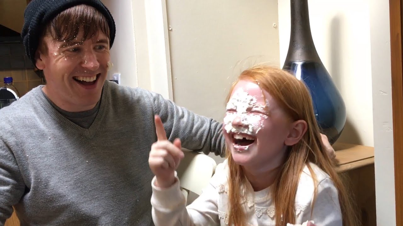 ESMÉ'S 7th BIRTHDAY PART 2 // VLOGUST DAY 1