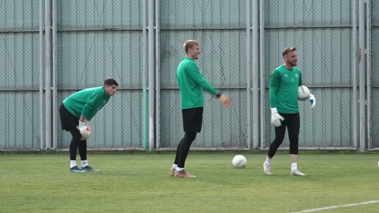 Bursaspor'dan güzel haberler var..Batalla'nın yüzü güldü! (Yayın Tarihi: 12 Mart 2025)