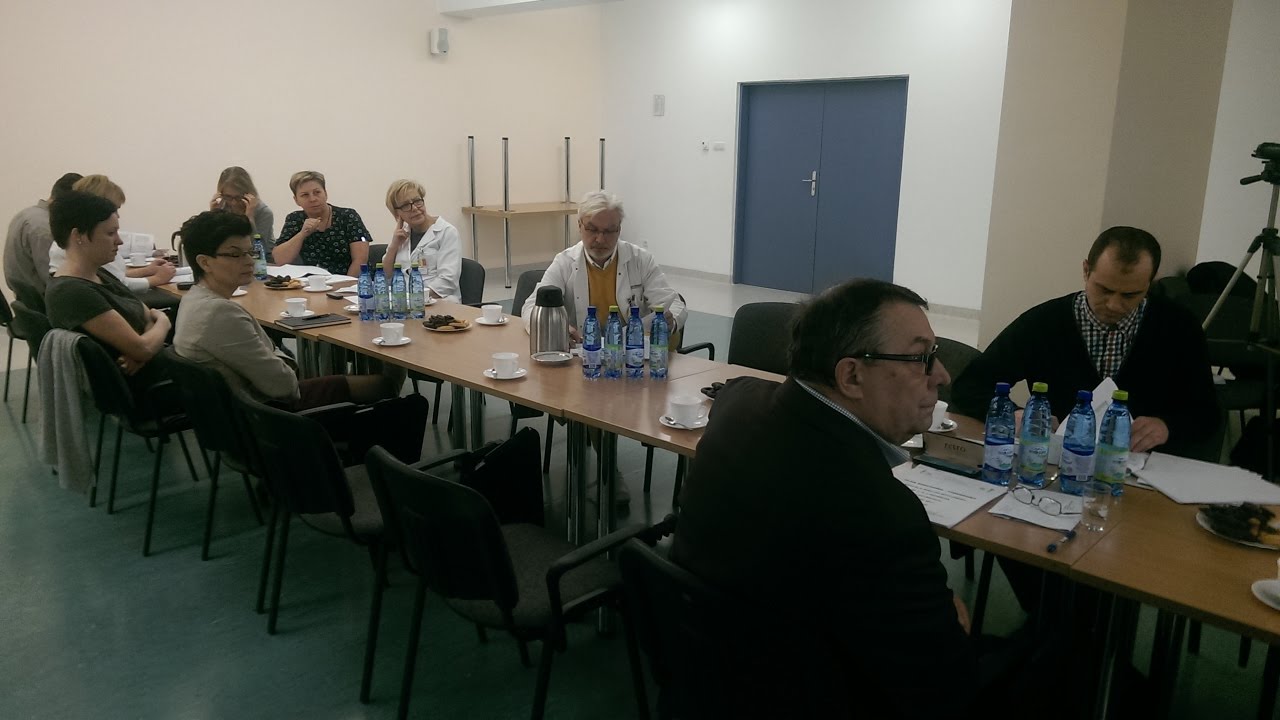 W szpitalu w 2016 pracowało 168 lekarzy i 334 pielęgniarek z położnymi