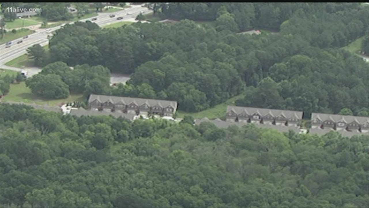 Gwinnett police investigate homicide near Lawrenceville