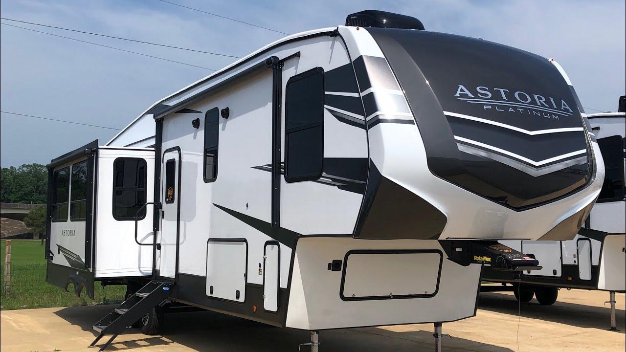 PERFECT BATHROOM!! 2021 Dutchmen Astoria Platinum 5th wheel  3173RLP #shermanrv #jandareview #camper