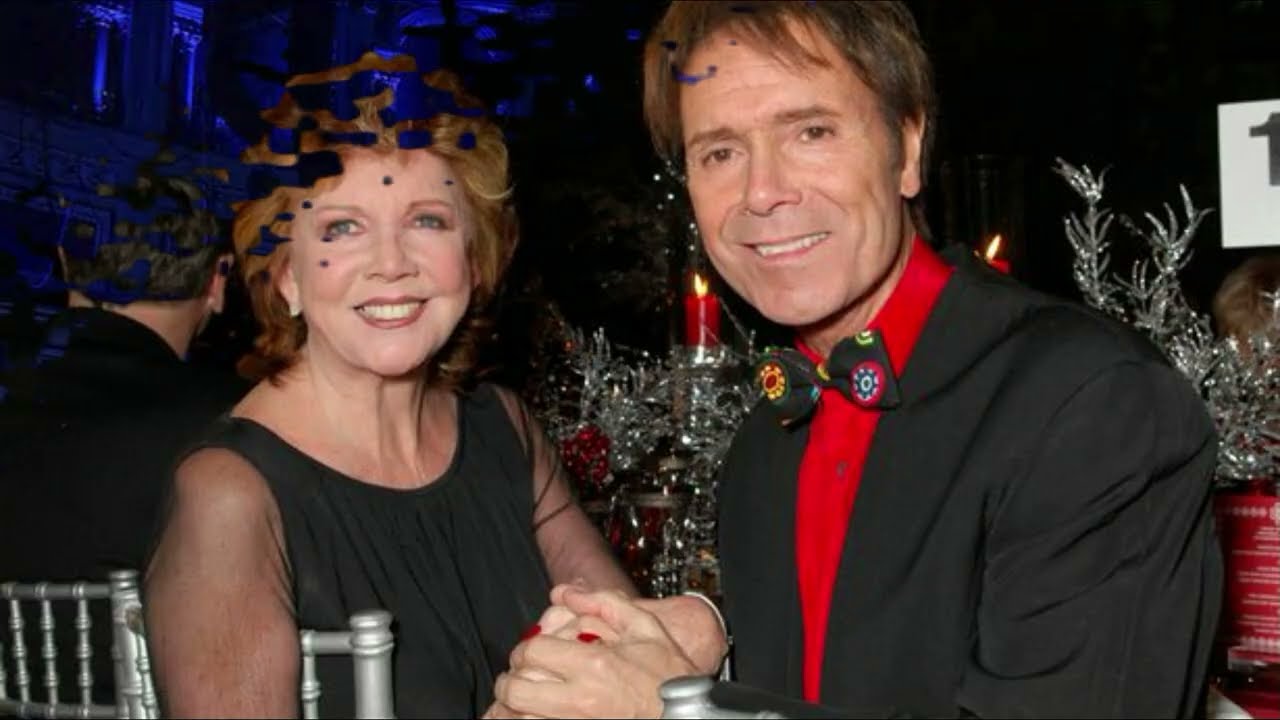 SIR CLIFF RICHARD. LOVE AFFAIRS.