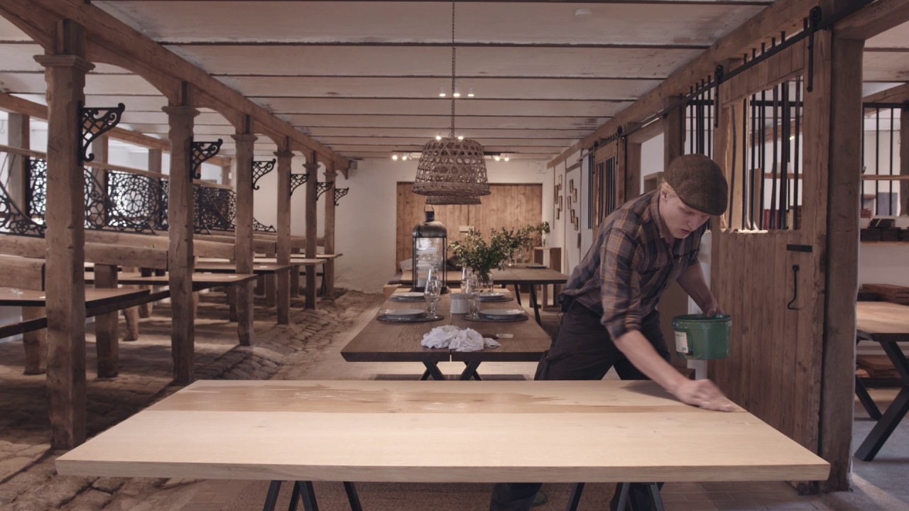 Overfladebehandling af sæbebehandlet plankebord