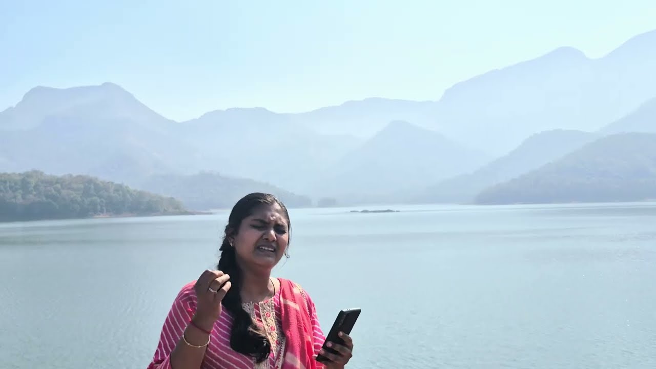 Sivanar manam kulira - Thiruppugazh by  Sweatha Ramiish