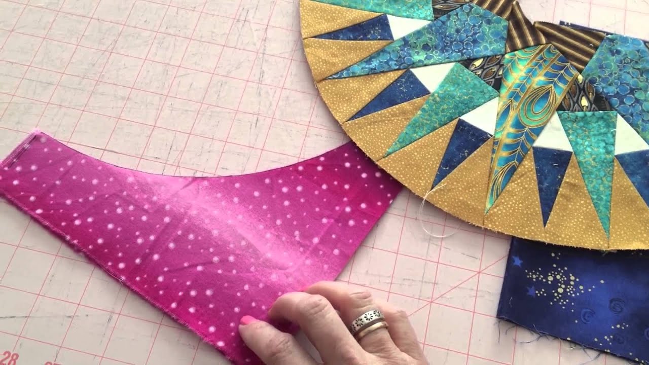 Mariner's Compass 2: Fitting Compass Circle into Background Fabric