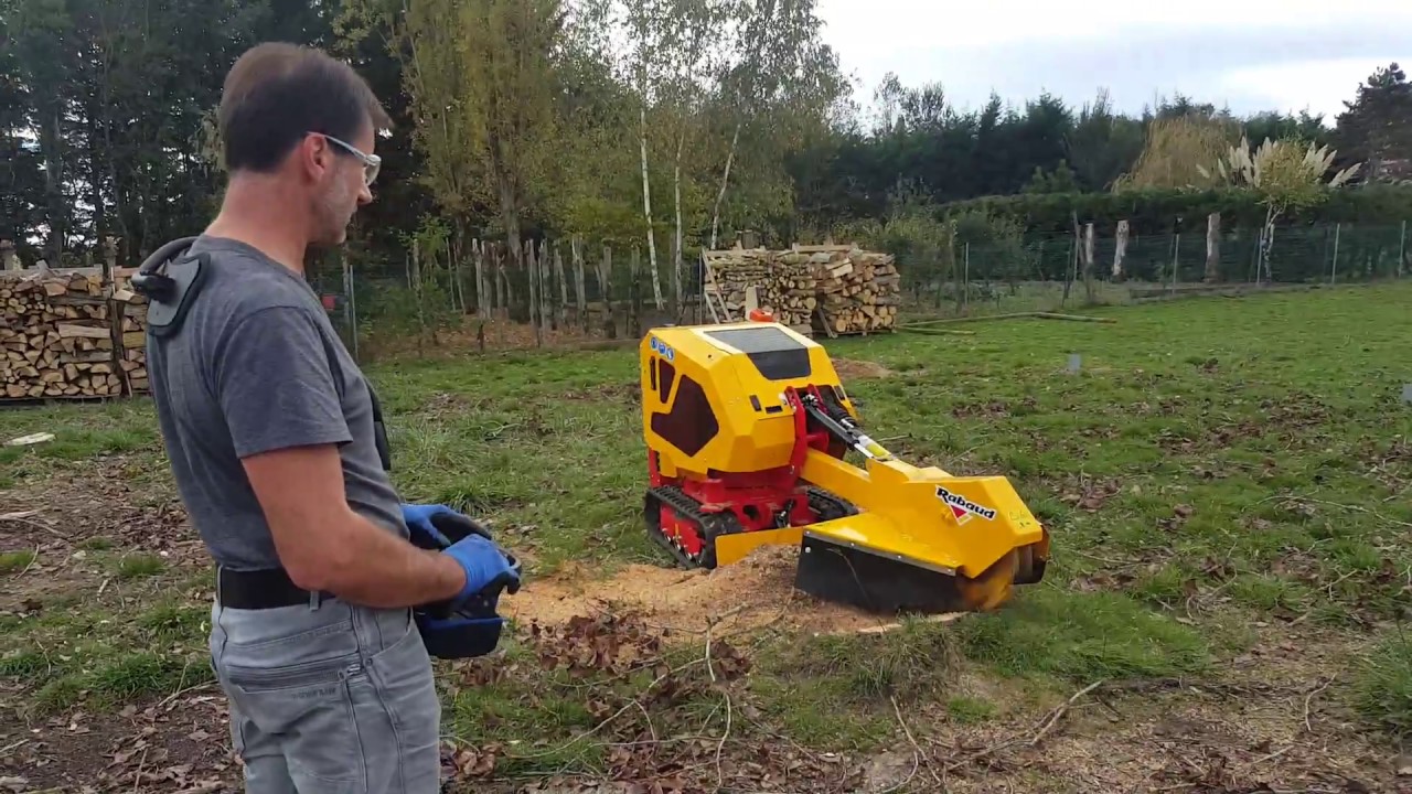 RABAUD - Rogneuse de souches sur chenilles avec RADIOCOMMANDE